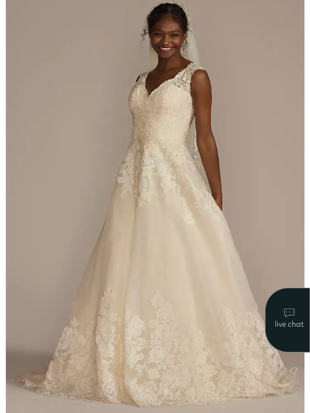 NWT David’s Bridal Ivory Lace Beaded Wedding Gown - Size 8